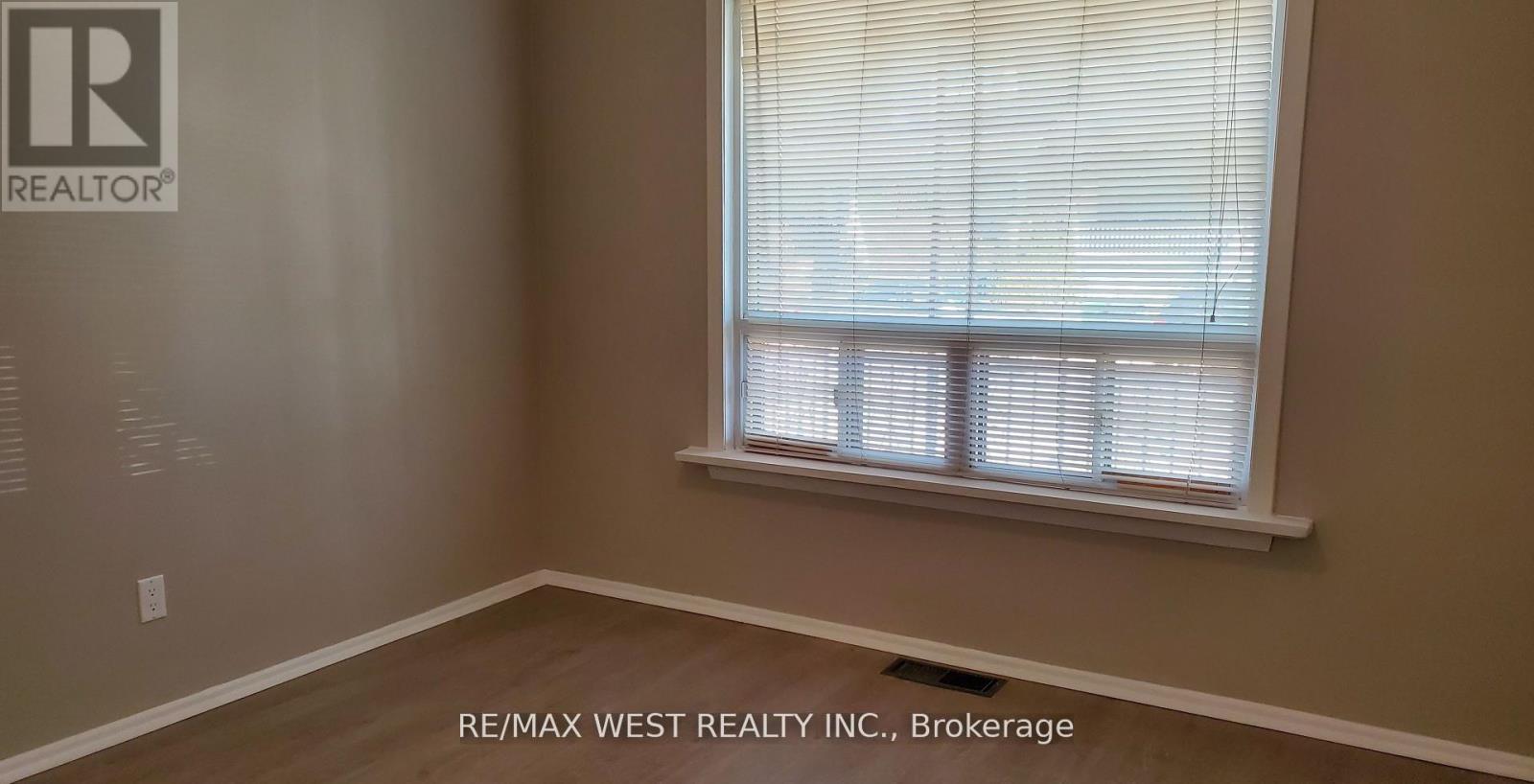 Main - 508 Concord Avenue, Toronto, Ontario  M6H 2P8 - Photo 3 - W13127116