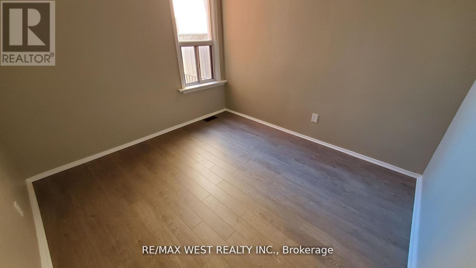 Main - 508 Concord Avenue, Toronto, Ontario  M6H 2P8 - Photo 9 - W13127116