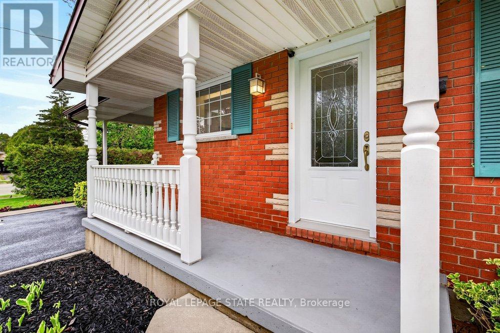 93 Varadi Avenue, Brantford, Ontario  N3R 3N4 - Photo 6 - X13127696