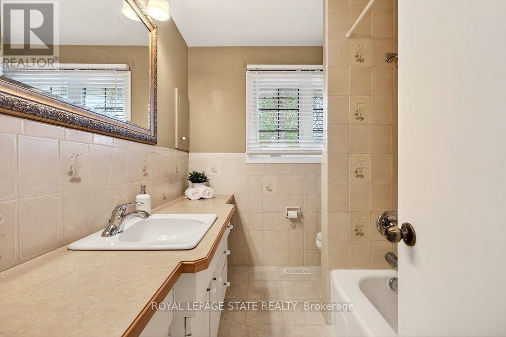 93 Varadi Avenue, Brantford, Ontario  N3R 3N4 - Photo 22 - X13127696