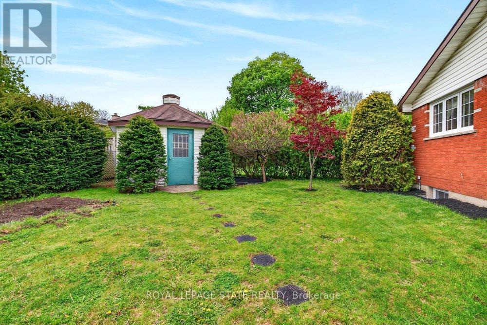 93 Varadi Avenue, Brantford, Ontario  N3R 3N4 - Photo 44 - X13127696