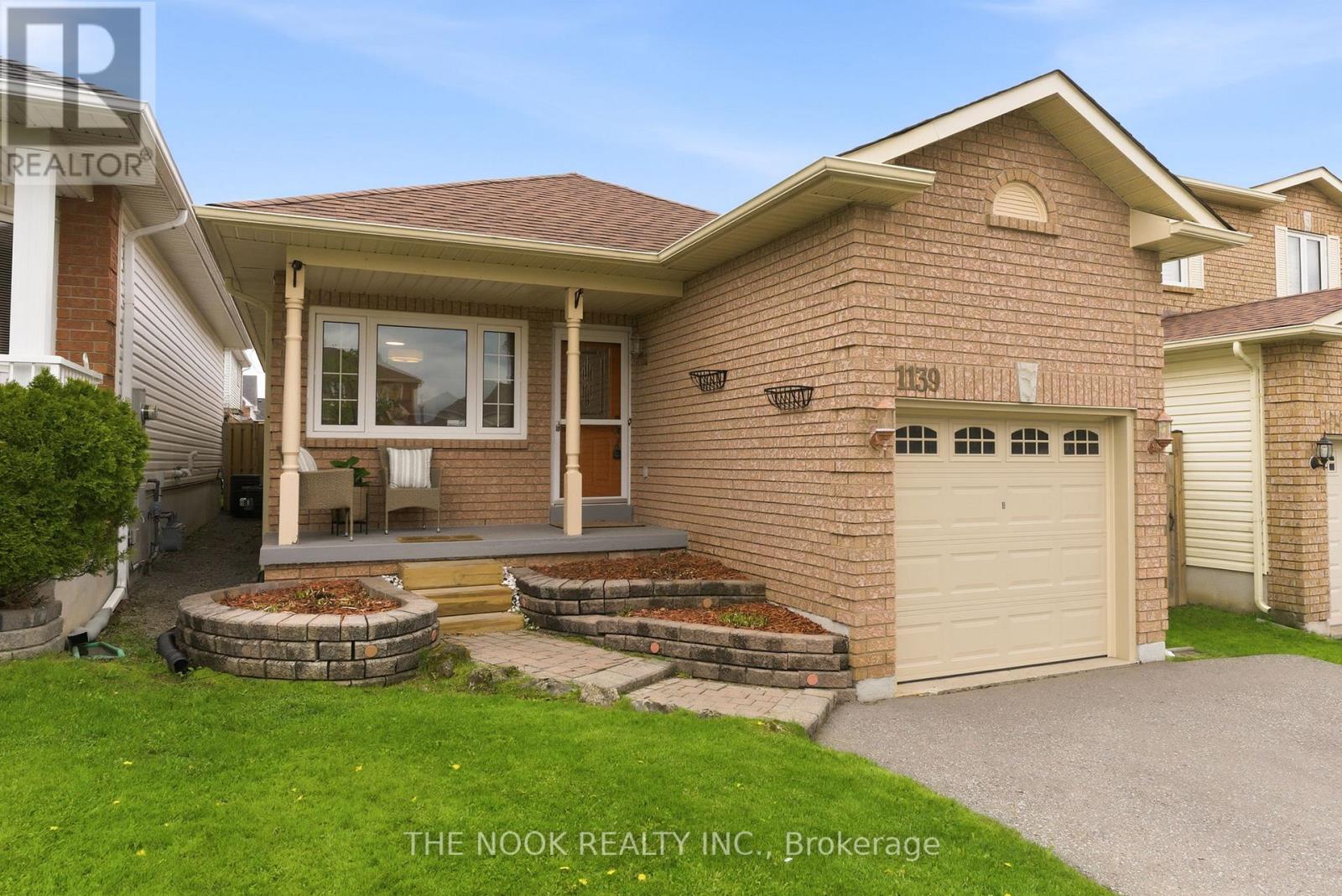 1139 RIDGEMOUNT BOULEVARD, Oshawa, Ontario