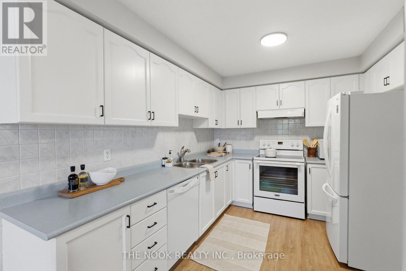 1139 Ridgemount Boulevard, Oshawa, Ontario  L1K 2L1 - Photo 20 - E13128136