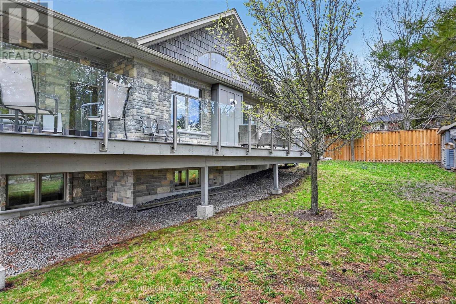 63 Weller Crescent, Peterborough, Ontario  K9J 6J4 - Photo 45 - X13126300