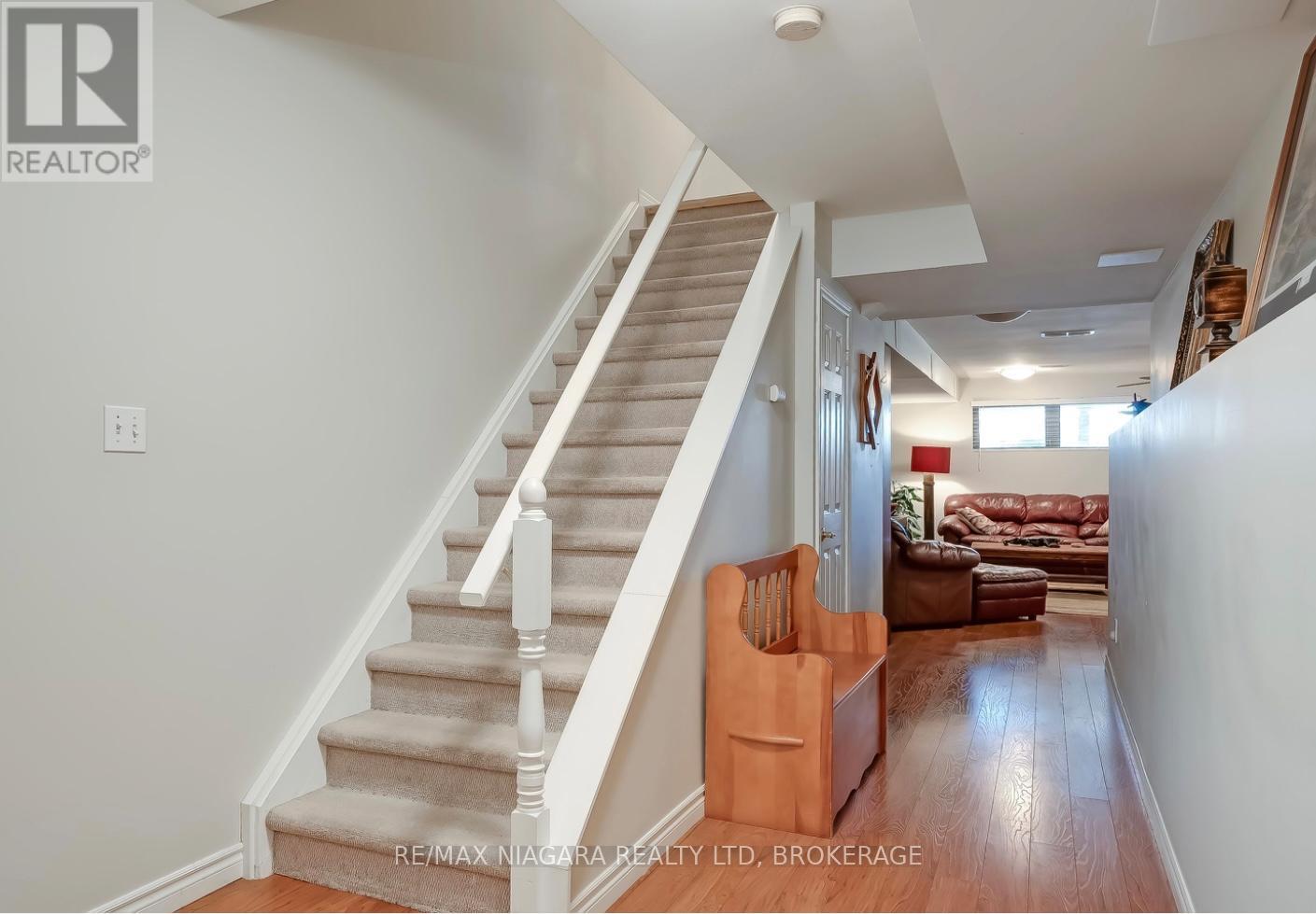 1069 Beach Boulevard, Hamilton, Ontario  L8H 6Z9 - Photo 25 - X12950128