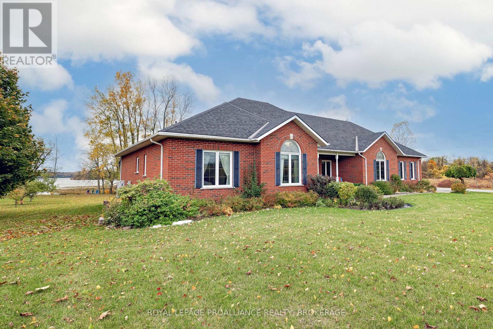 116 Schenk Street, Greater Napanee, Ontario  K0H 1G0 - Photo 4 - X13128160