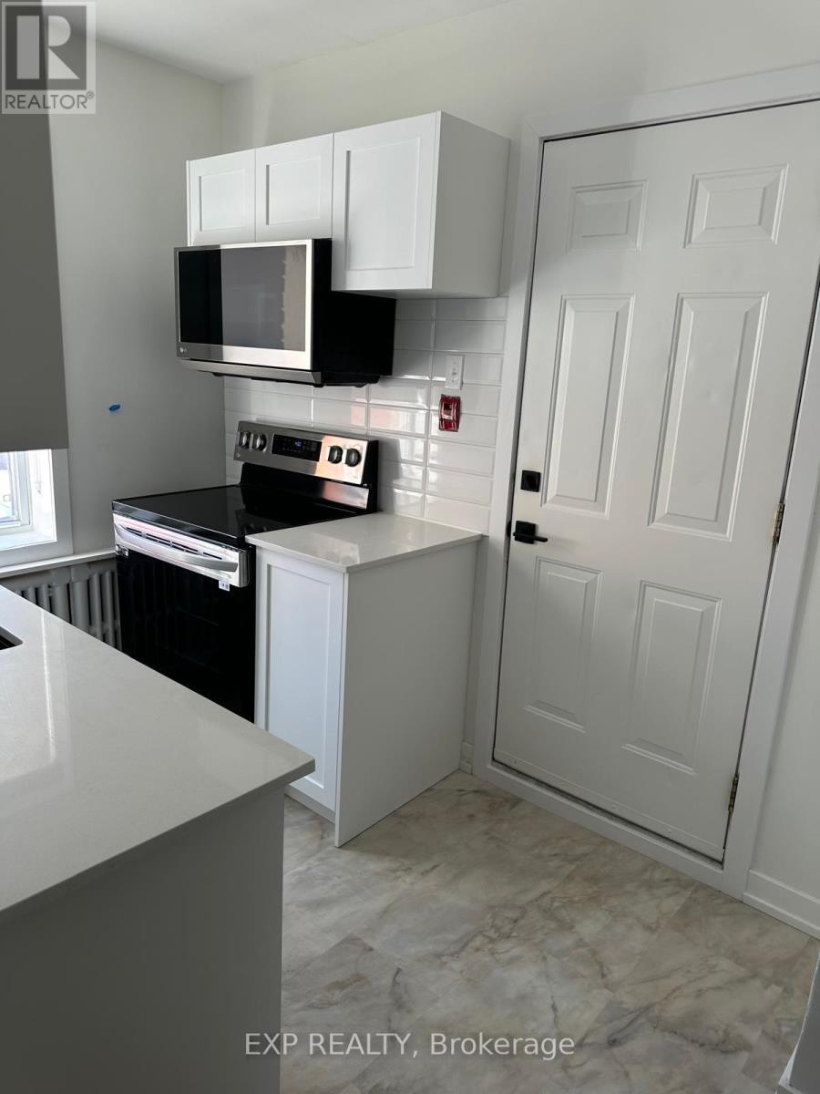 118 Rochester Street, Ottawa, Ontario  K1R 7M1 - Photo 13 - X13124998