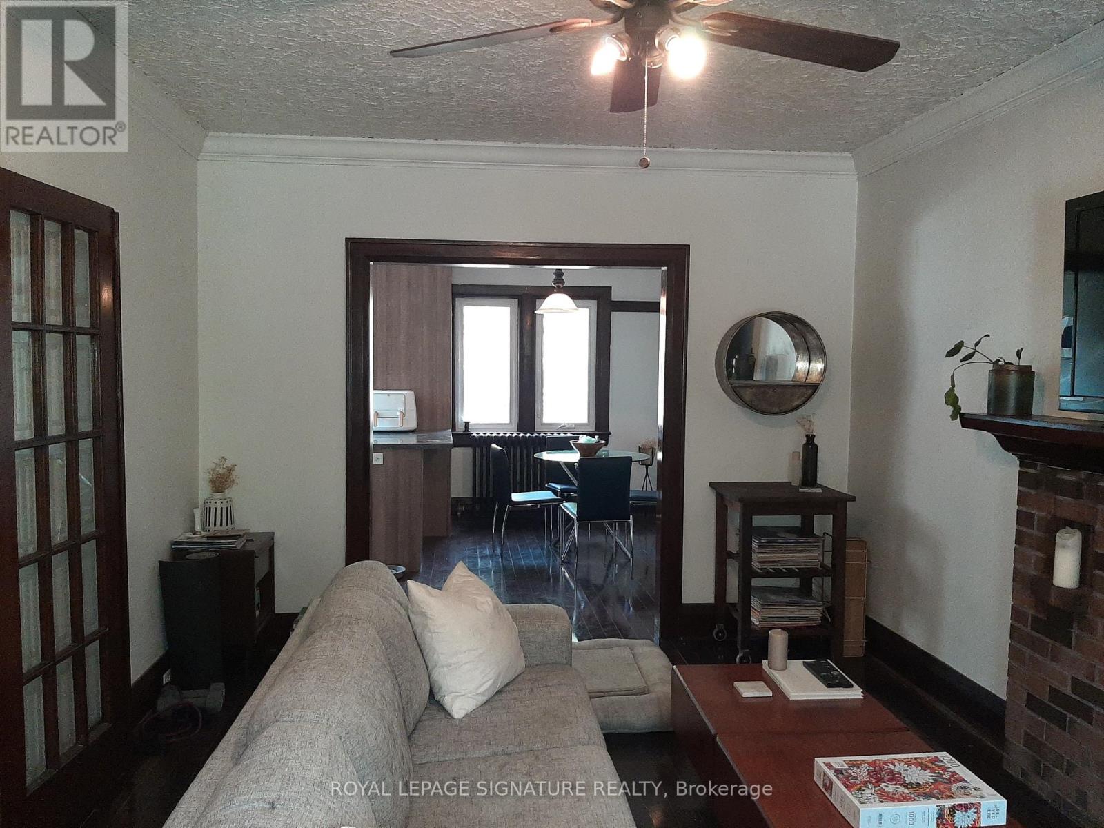 Upper - 180 Dufferin Street, Toronto, Ontario  M6K 1Z2 - Photo 6 - W13128584