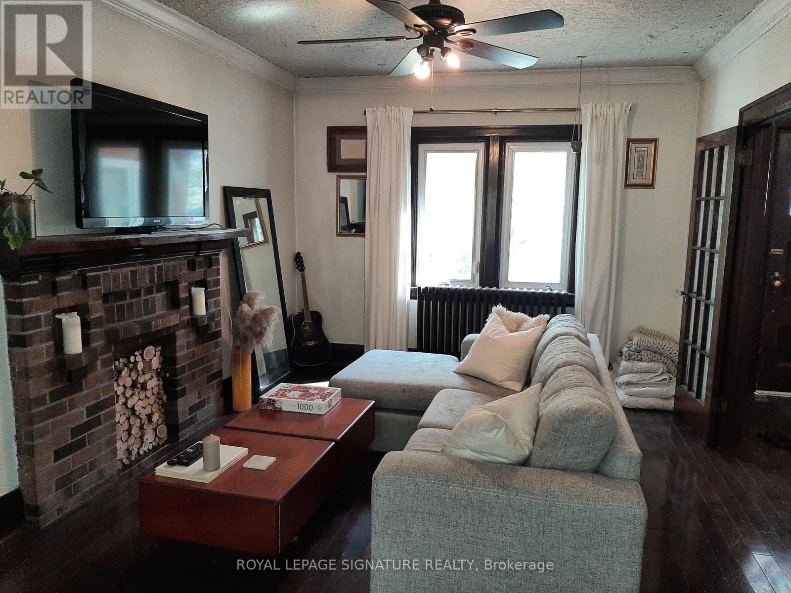 Upper - 180 Dufferin Street, Toronto, Ontario  M6K 1Z2 - Photo 8 - W13128584