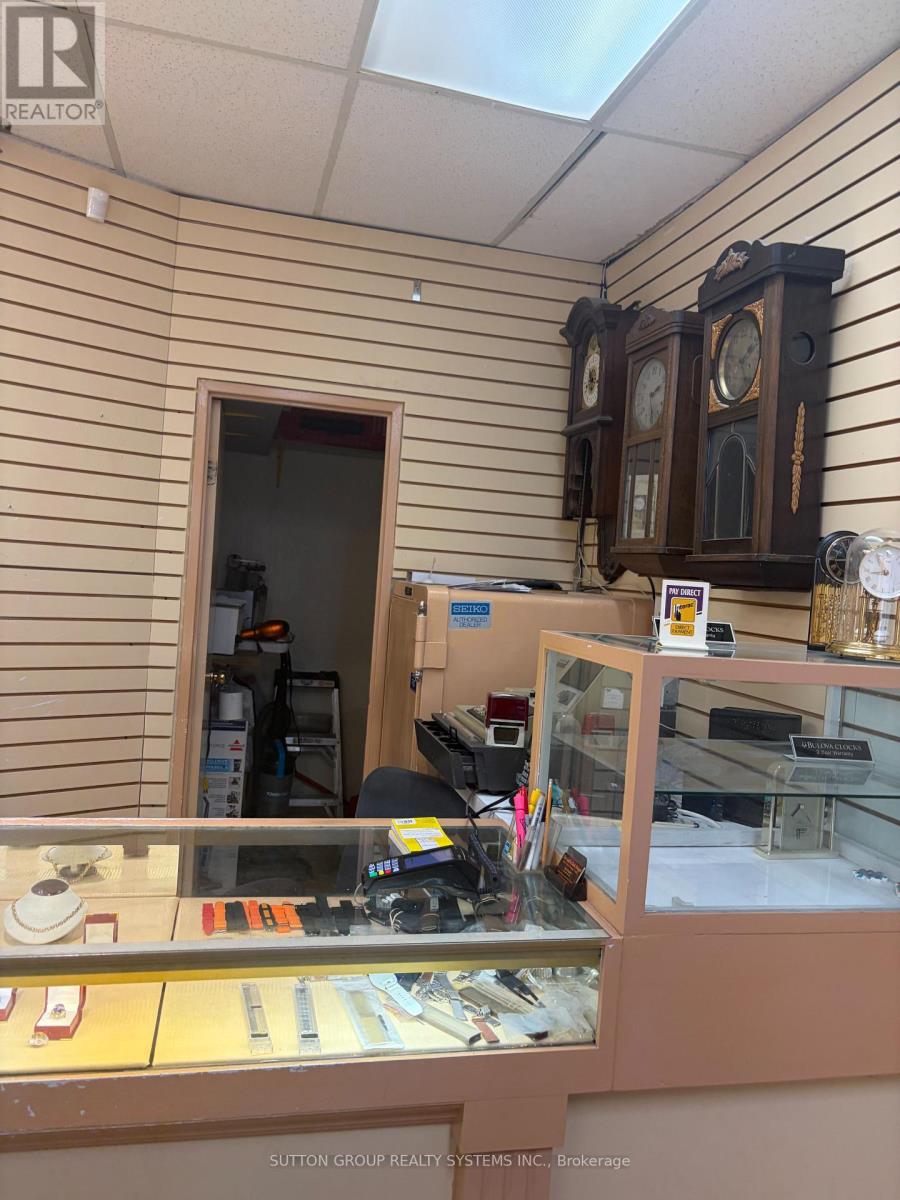 102 - 2323 Bloor Street, Toronto, Ontario  M6S 4W1 - Photo 6 - W13128594