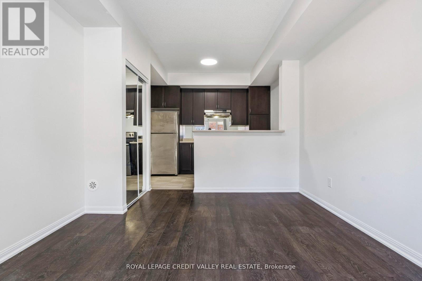 266 - 250 Sunny Meadow Boulevard, Brampton, Ontario  L6R 3Y7 - Photo 12 - W13128644