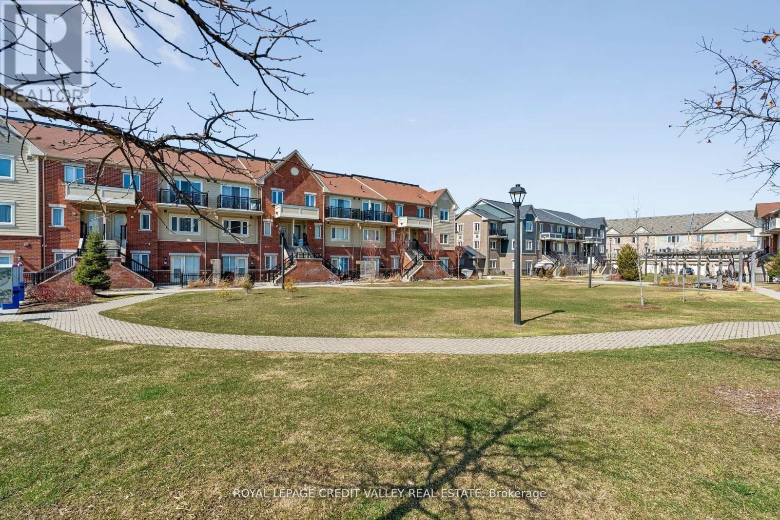 266 - 250 Sunny Meadow Boulevard, Brampton, Ontario  L6R 3Y7 - Photo 5 - W13128644