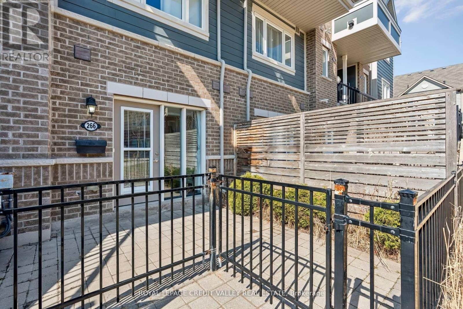 266 - 250 Sunny Meadow Boulevard, Brampton, Ontario  L6R 3Y7 - Photo 8 - W13128644