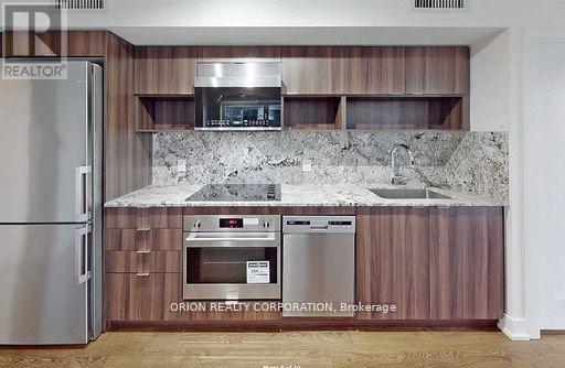 1704 - 7 Mabelle Avenue, Toronto, Ontario  M9A 0C9 - Photo 4 - W13128648
