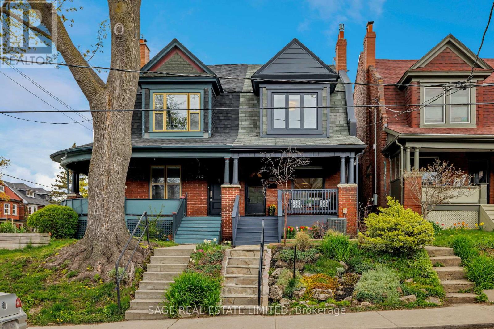 208 Galley Avenue, Toronto, Ontario  M6R 1H4 - Photo 3 - W13128690
