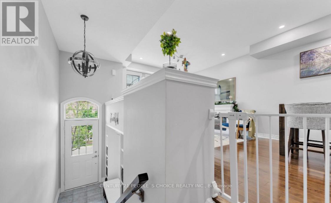 5 - 5972 Turney Drive, Mississauga, Ontario  L5M 0S5 - Photo 3 - W13128764