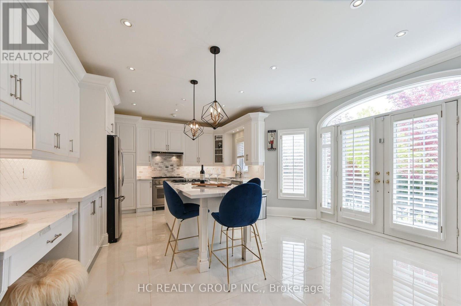 1030 Skyvalley Crescent, Oakville, Ontario  L6M 3L2 - Photo 13 - W13128784