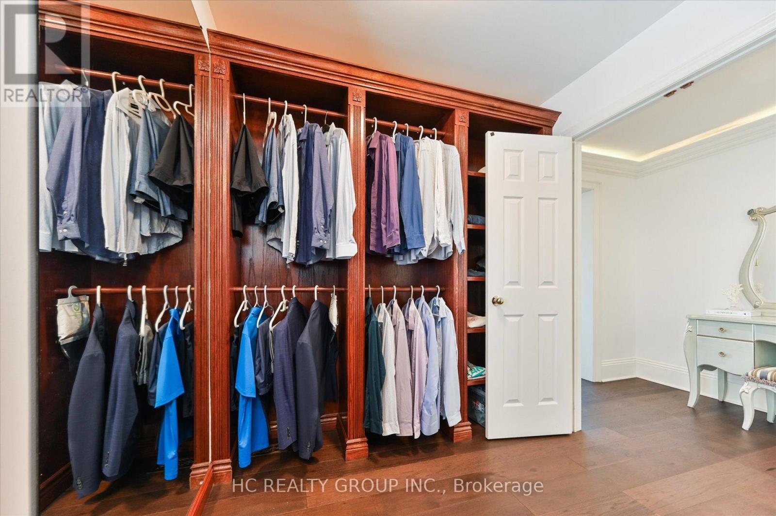 1030 Skyvalley Crescent, Oakville, Ontario  L6M 3L2 - Photo 27 - W13128784