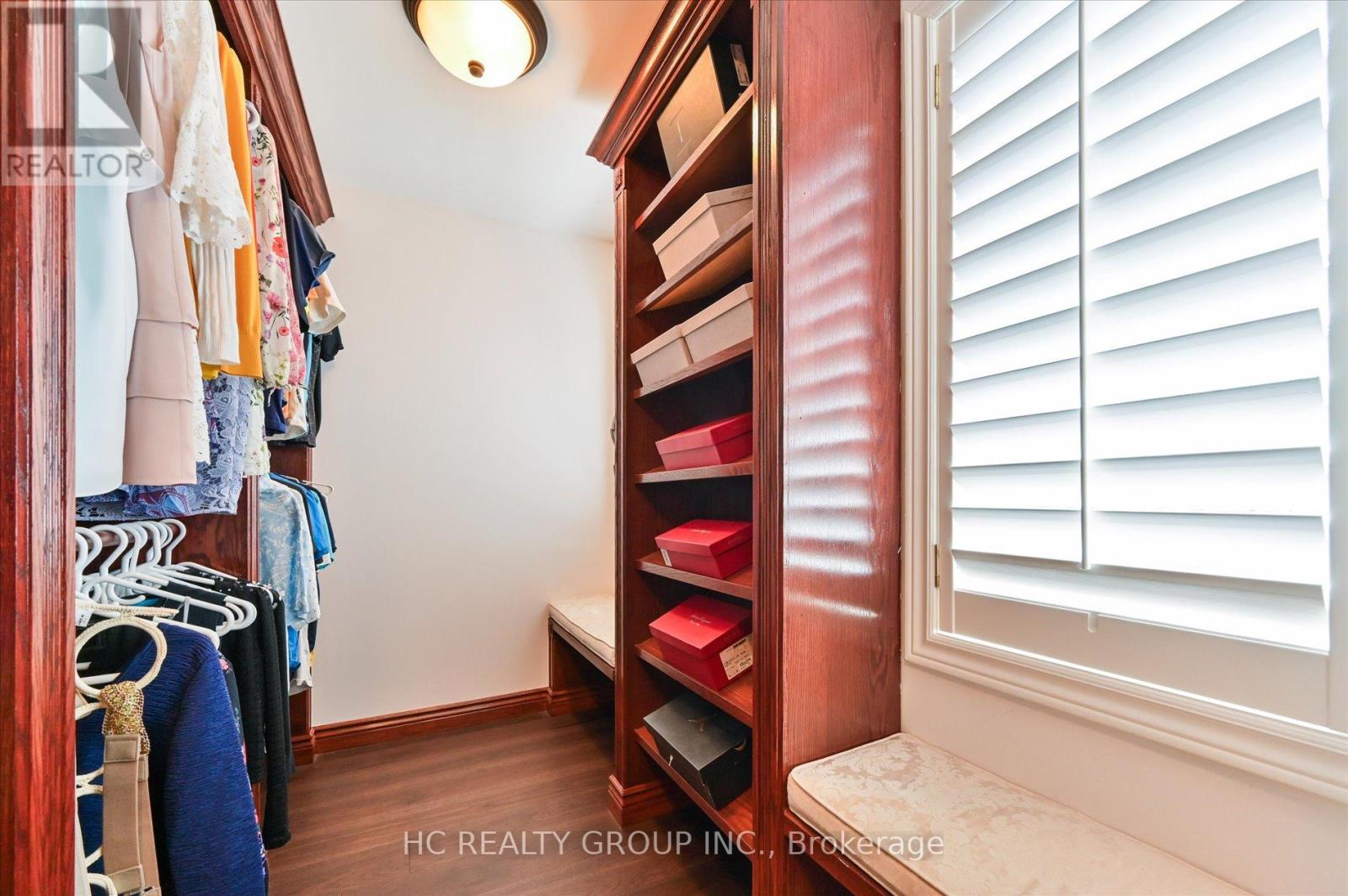 1030 Skyvalley Crescent, Oakville, Ontario  L6M 3L2 - Photo 28 - W13128784