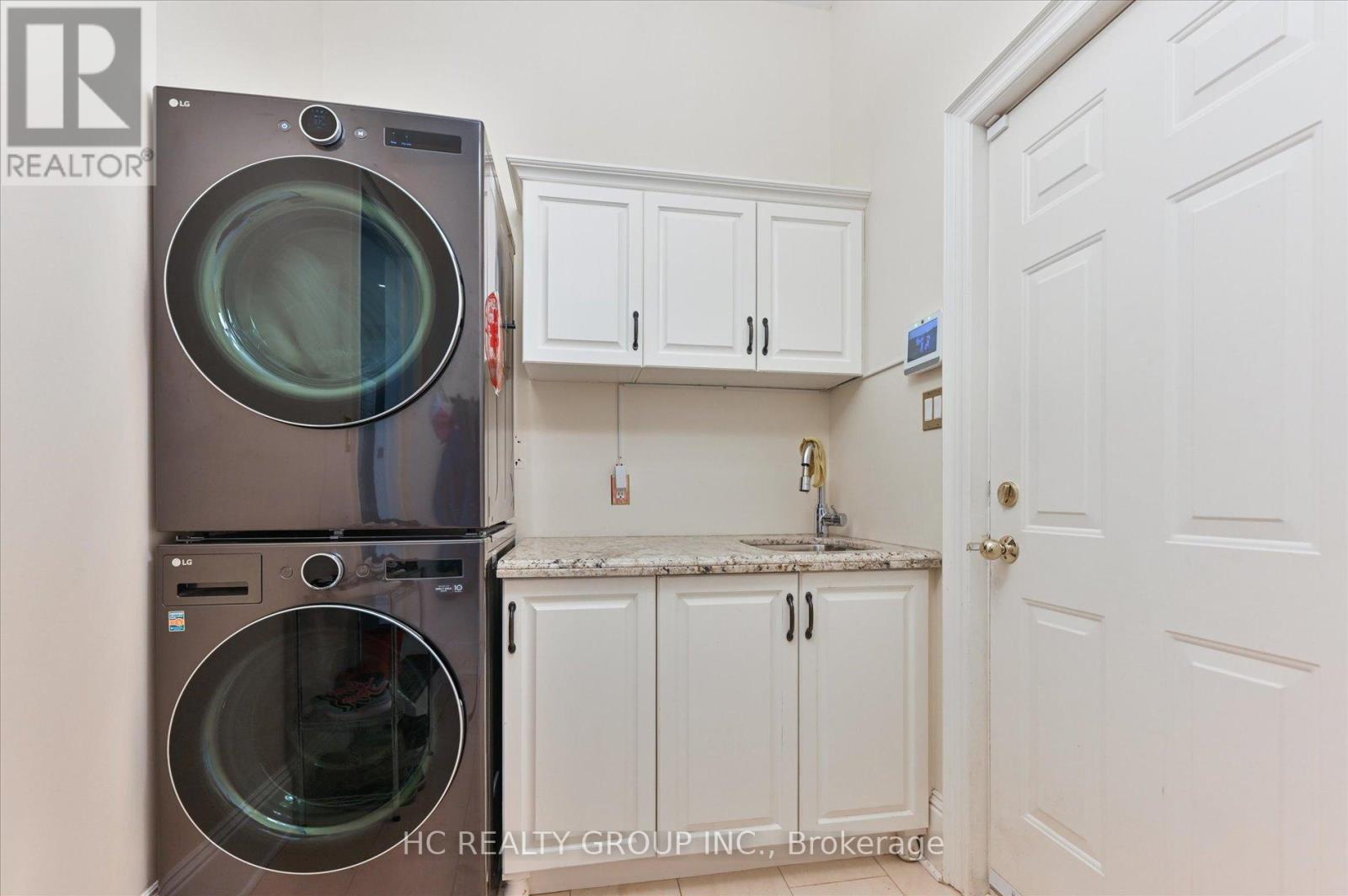 1030 Skyvalley Crescent, Oakville, Ontario  L6M 3L2 - Photo 42 - W13128784