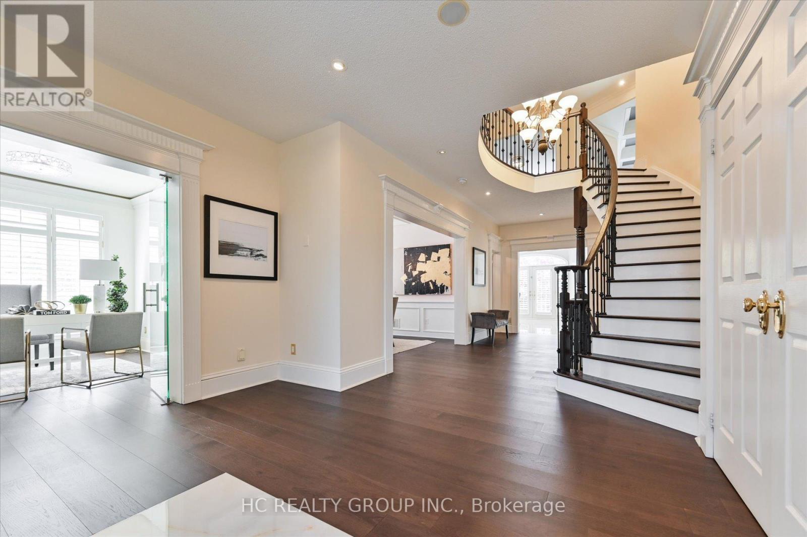 1030 Skyvalley Crescent, Oakville, Ontario  L6M 3L2 - Photo 7 - W13128784