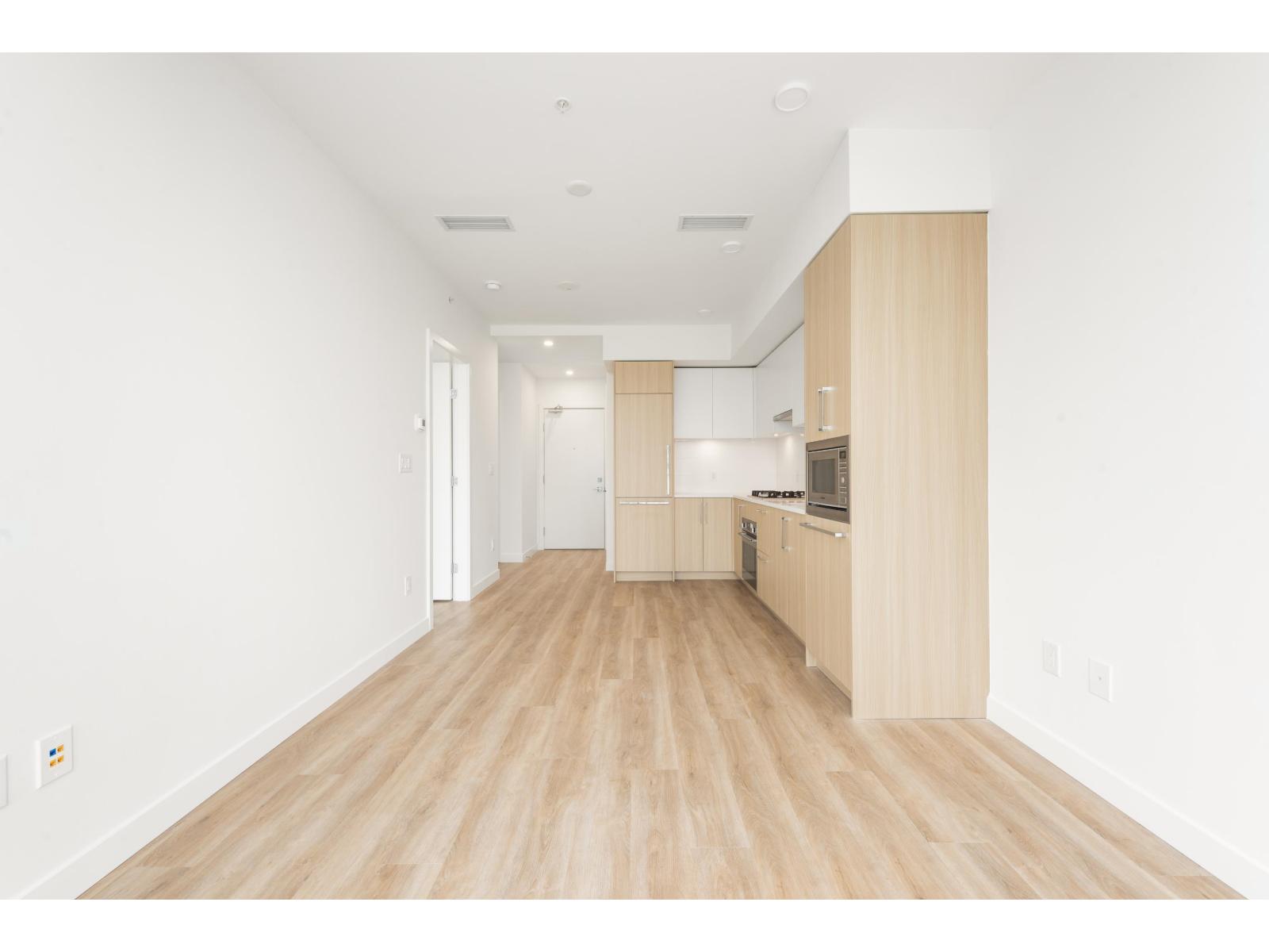213 9675 King George Boulevard, Surrey, British Columbia V3T 2V3 - Photo 9 - R3123746