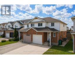 85 ACTIVA AVENUE, Kitchener, Ontario