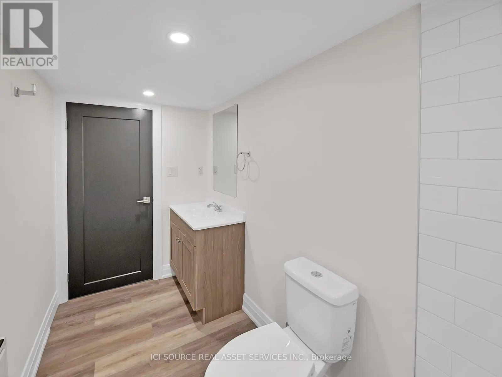 1 - 132 Holton Avenue S, Hamilton, Ontario  L8M 2L5 - Photo 12 - X13128714