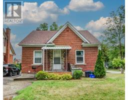 56 LILAC STREET, Kitchener, Ontario