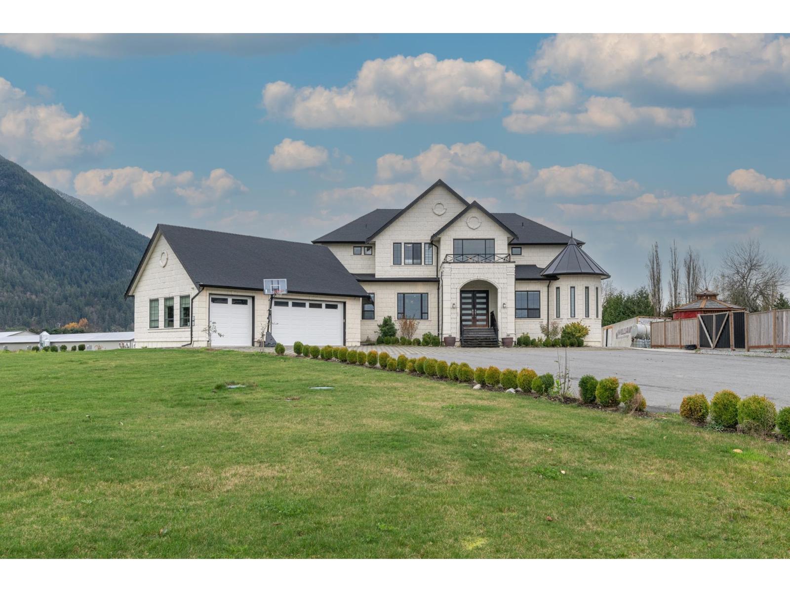 8528 SYLVESTER ROAD, Mission, British Columbia
