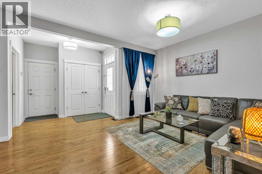 172 Sherwood Square Nw, Calgary, Alberta  T3R 0R8 - Photo 9 - A2308878