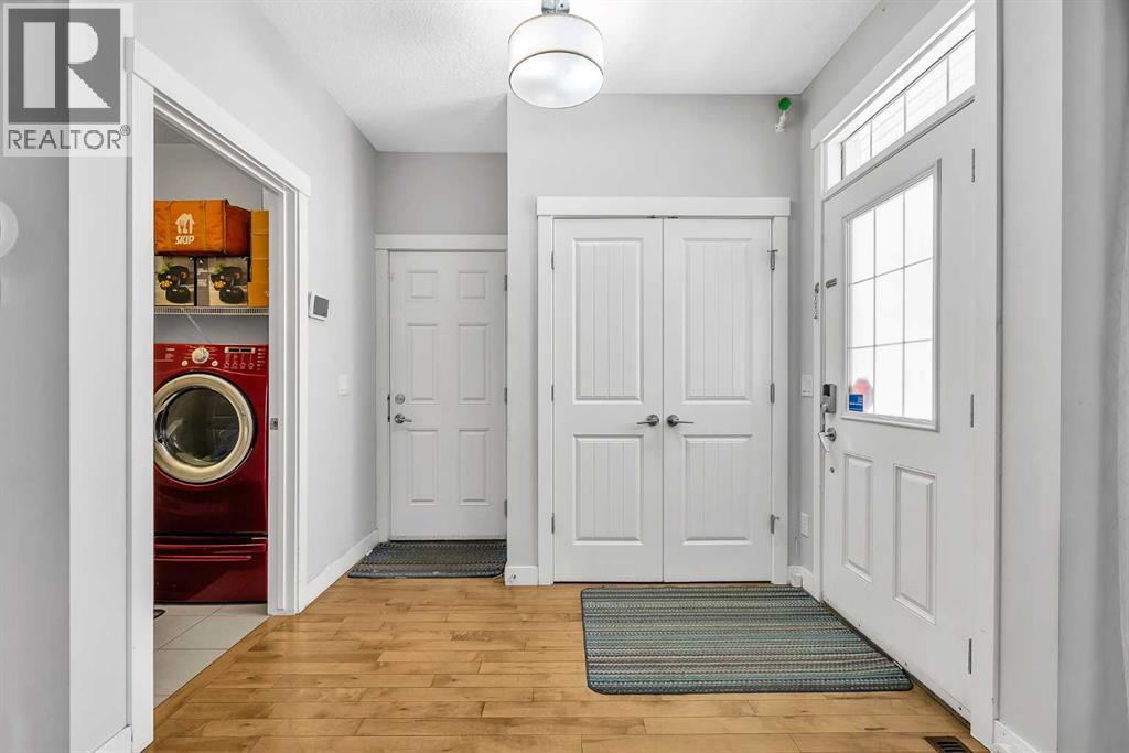 172 Sherwood Square Nw, Calgary, Alberta  T3R 0R8 - Photo 4 - A2308878