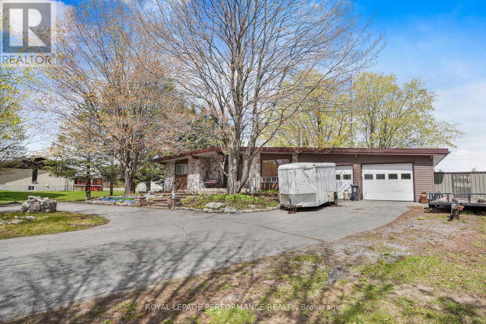 4866 County Road 17 Road, Alfred And Plantagenet, Ontario  K0B 1A0 - Photo 32 - X12643394
