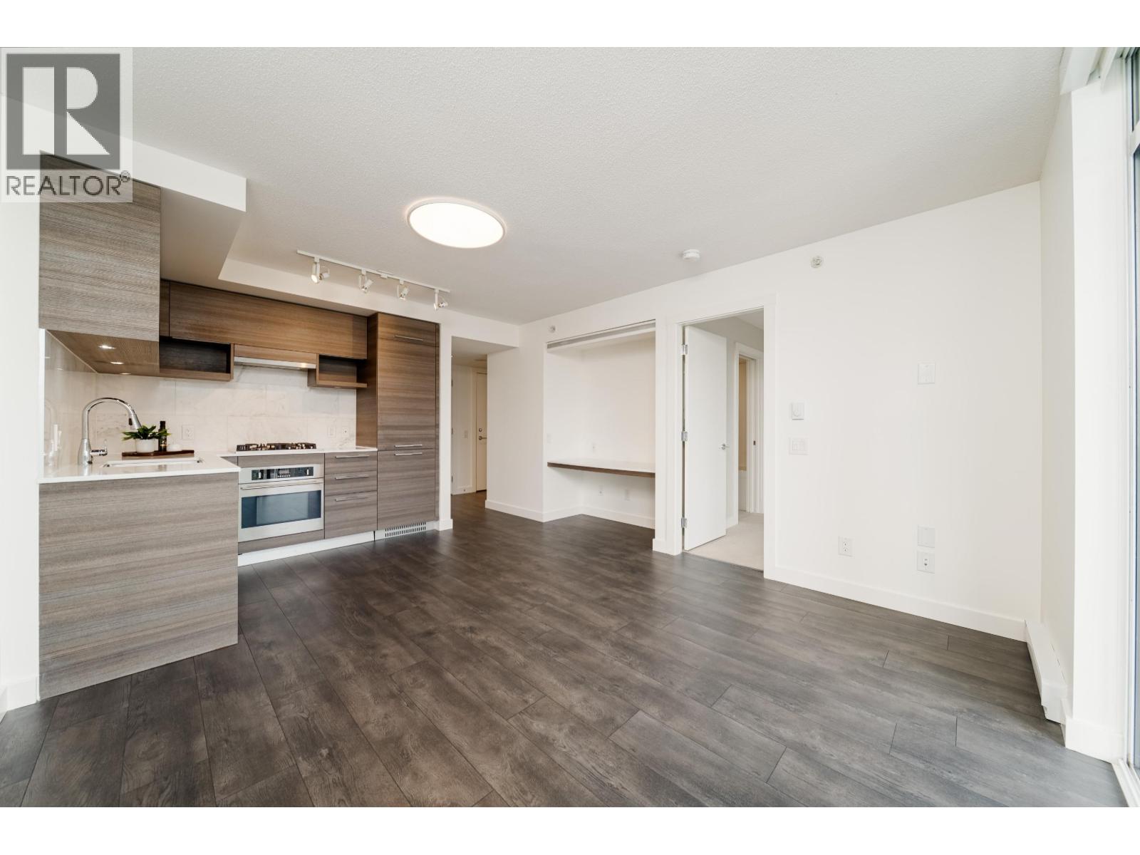 705 570 Emerson Street, Coquitlam, British Columbia  V3J 0G3 - Photo 13 - R3123694