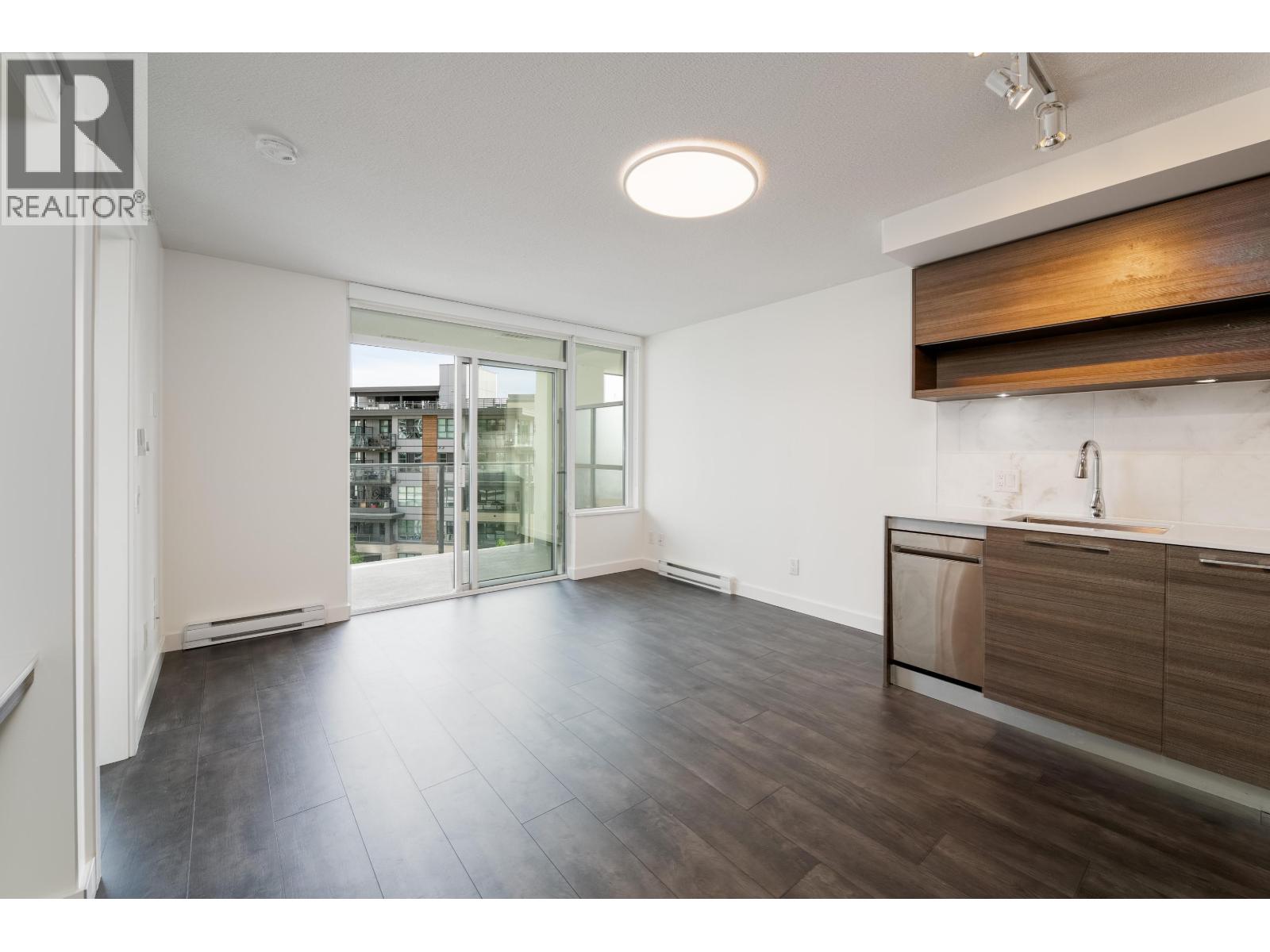 705 570 Emerson Street, Coquitlam, British Columbia  V3J 0G3 - Photo 9 - R3123694