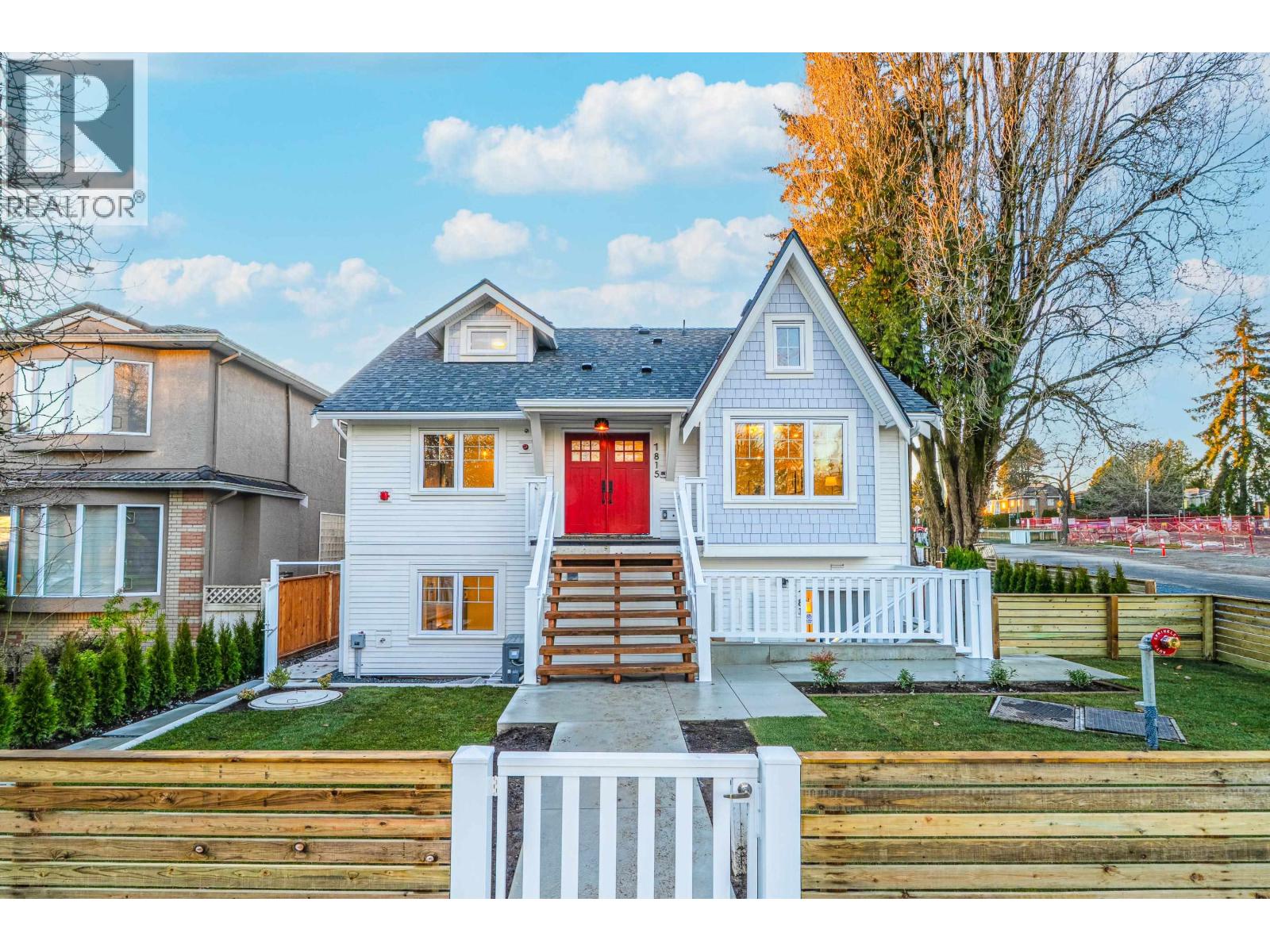 7815 Shaughnessy Street, Vancouver, British Columbia  V6P 3X7 - Photo 1 - R3123735