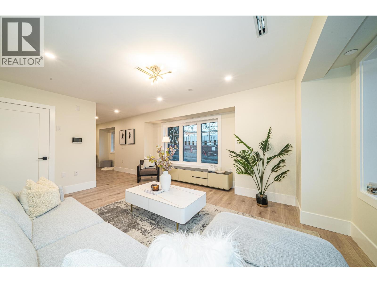 7815 Shaughnessy Street, Vancouver, British Columbia  V6P 3X7 - Photo 6 - R3123735