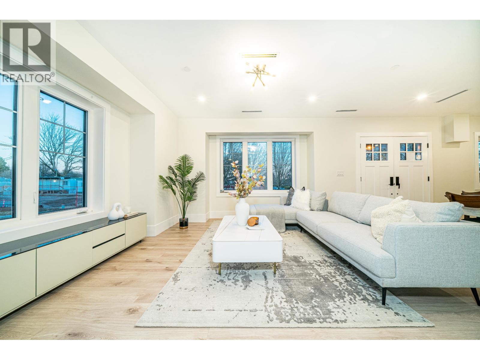 7815 Shaughnessy Street, Vancouver, British Columbia  V6P 3X7 - Photo 8 - R3123735