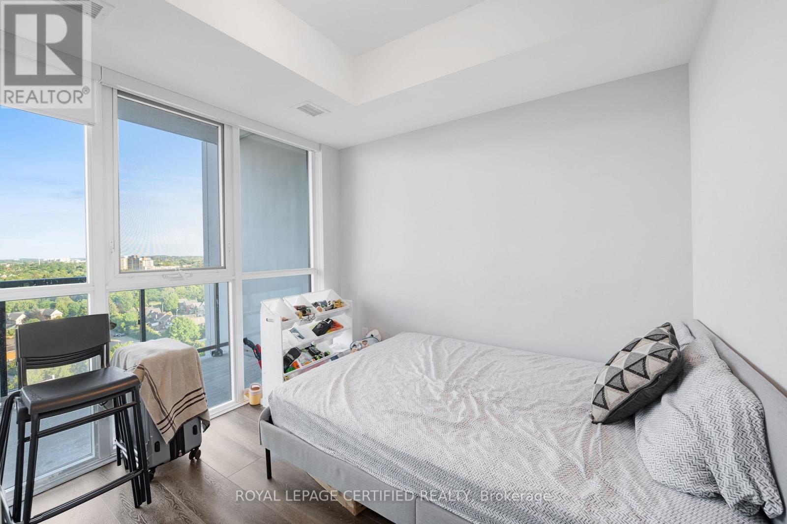 1502 - 108 Garment Street, Kitchener, Ontario  N2G 0E2 - Photo 8 - X12820284