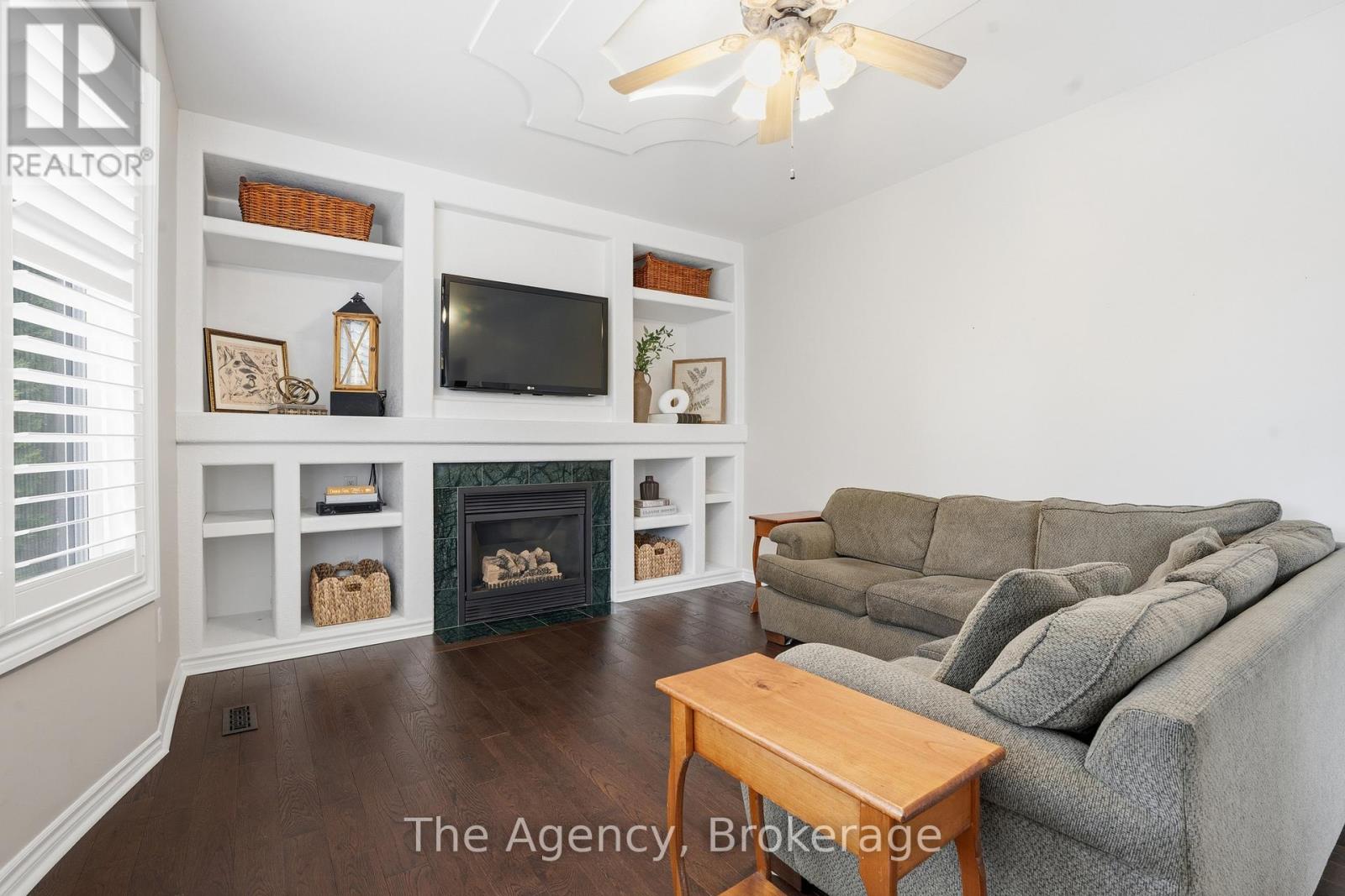 2112 Novis Way, Burlington, Ontario  L7L 6M7 - Photo 14 - W13128144