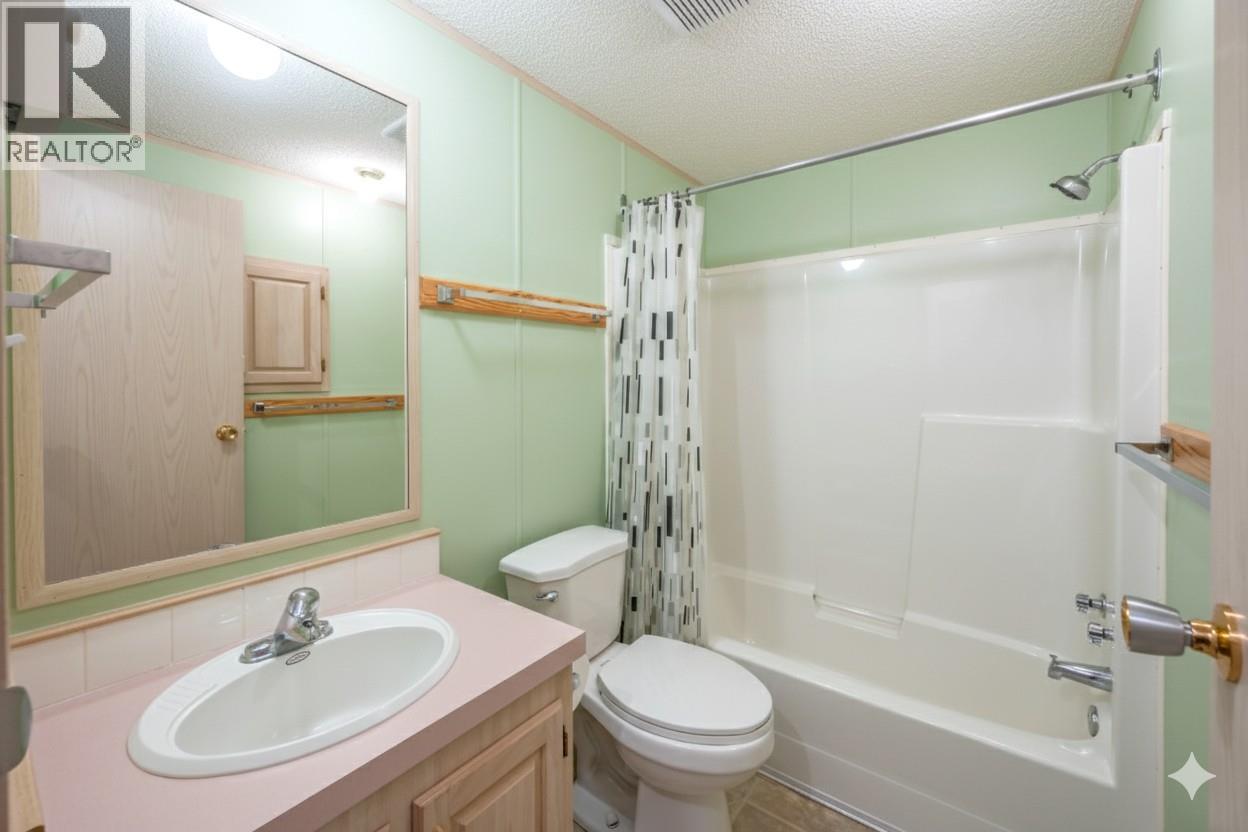 6778 Tucelnuit Drive Unit# 39, Oliver, British Columbia  V0H 1T0 - Photo 10 - 10387053