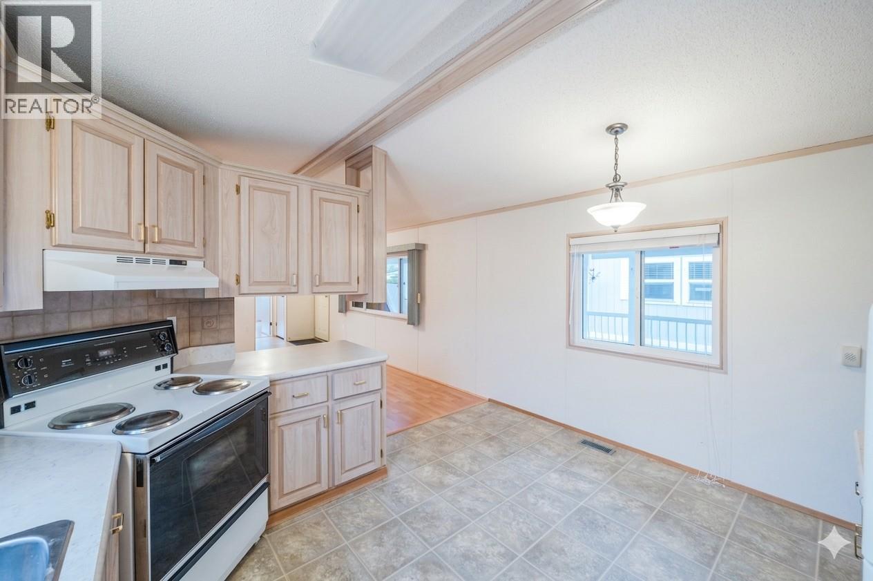 6778 Tucelnuit Drive Unit# 39, Oliver, British Columbia  V0H 1T0 - Photo 5 - 10387053