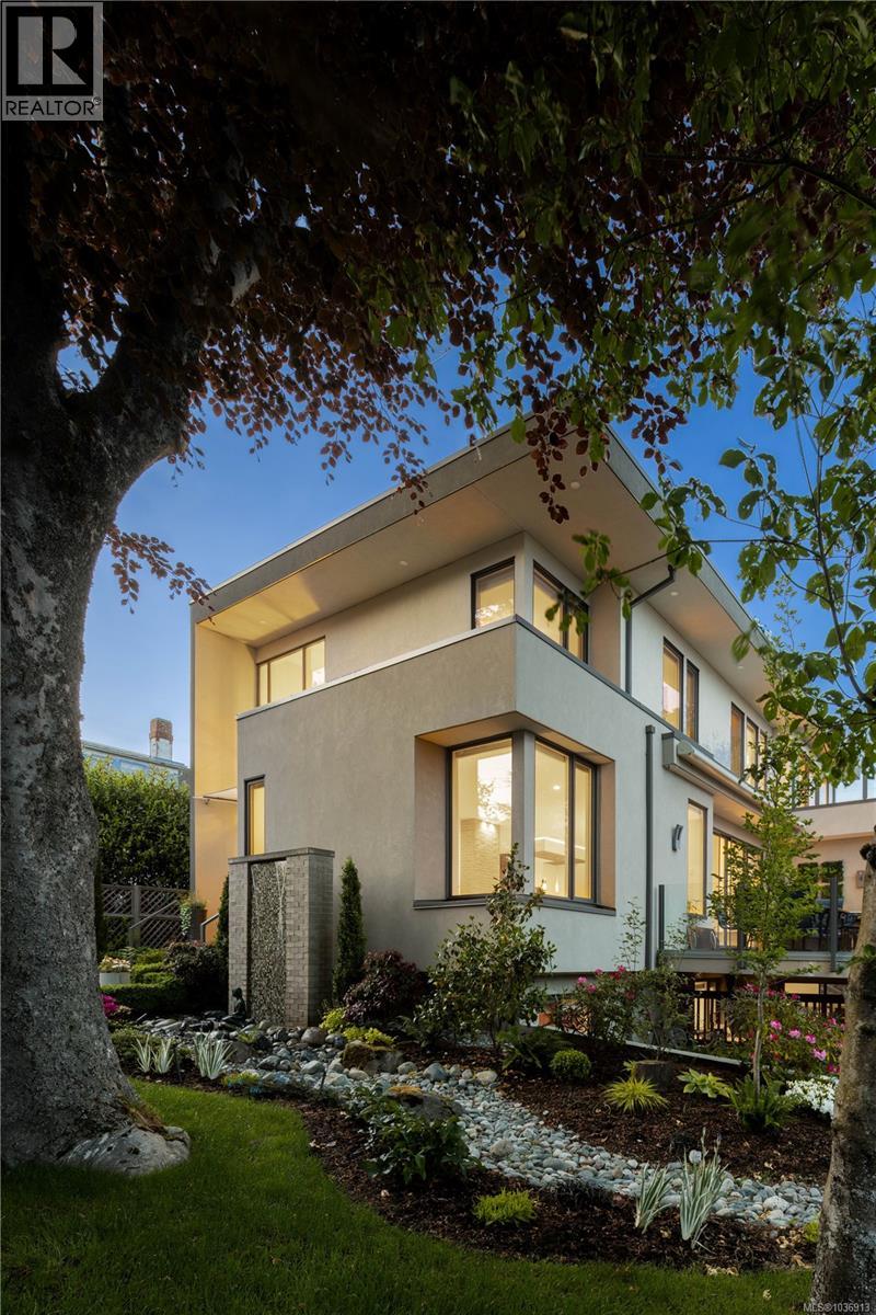 2816 Burdick Ave, Oak Bay, British Columbia  V8R 3M2 - Photo 5 - 1036913