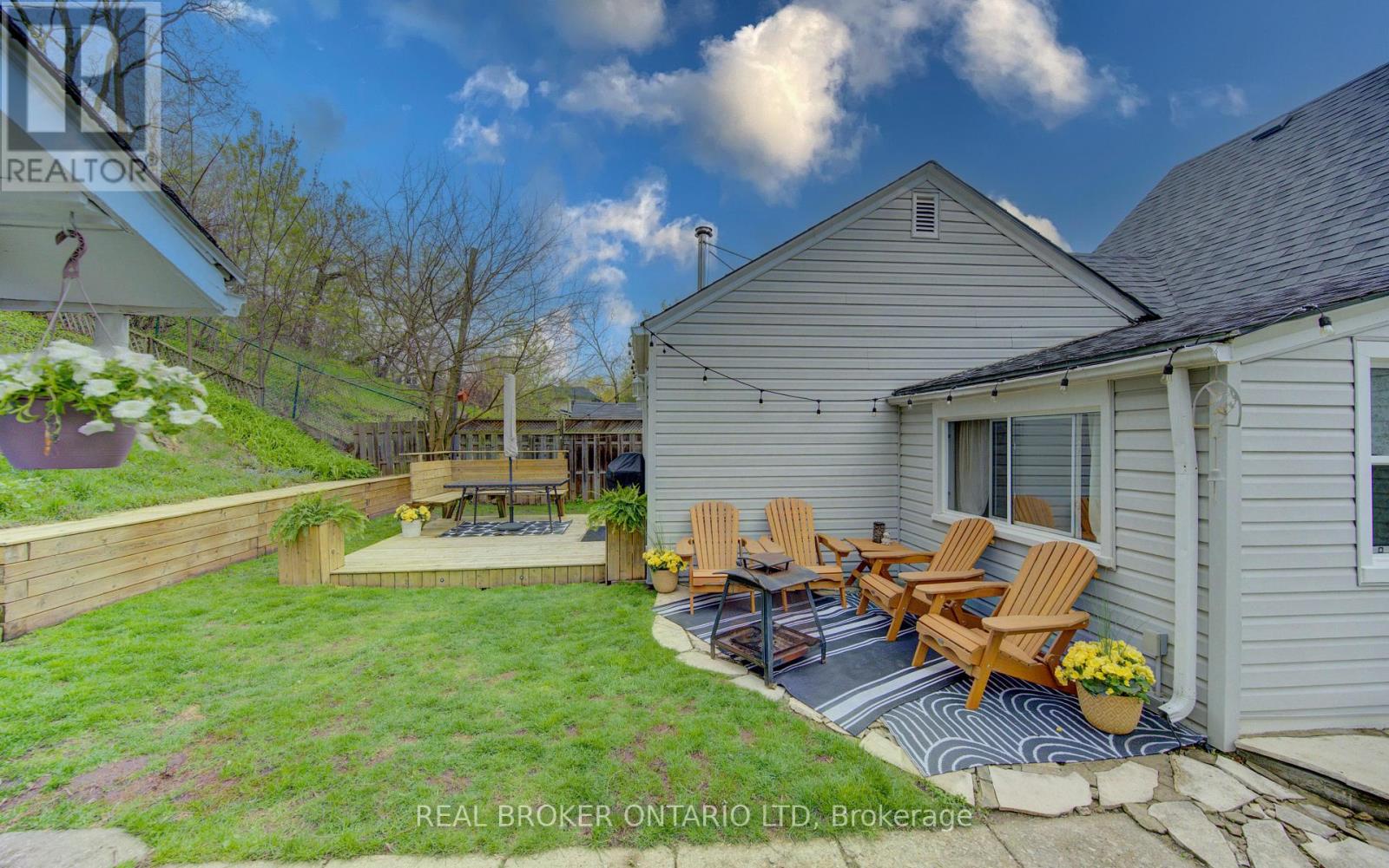 150 Strathcona Street, Cambridge, Ontario  N3C 1R3 - Photo 38 - X13129074