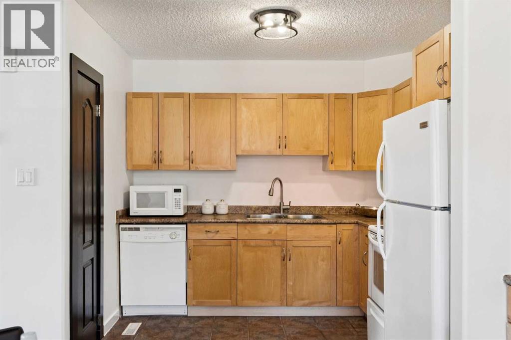 3, 1939 33 Street Sw, Calgary, Alberta  T3E 2S6 - Photo 9 - A2309076