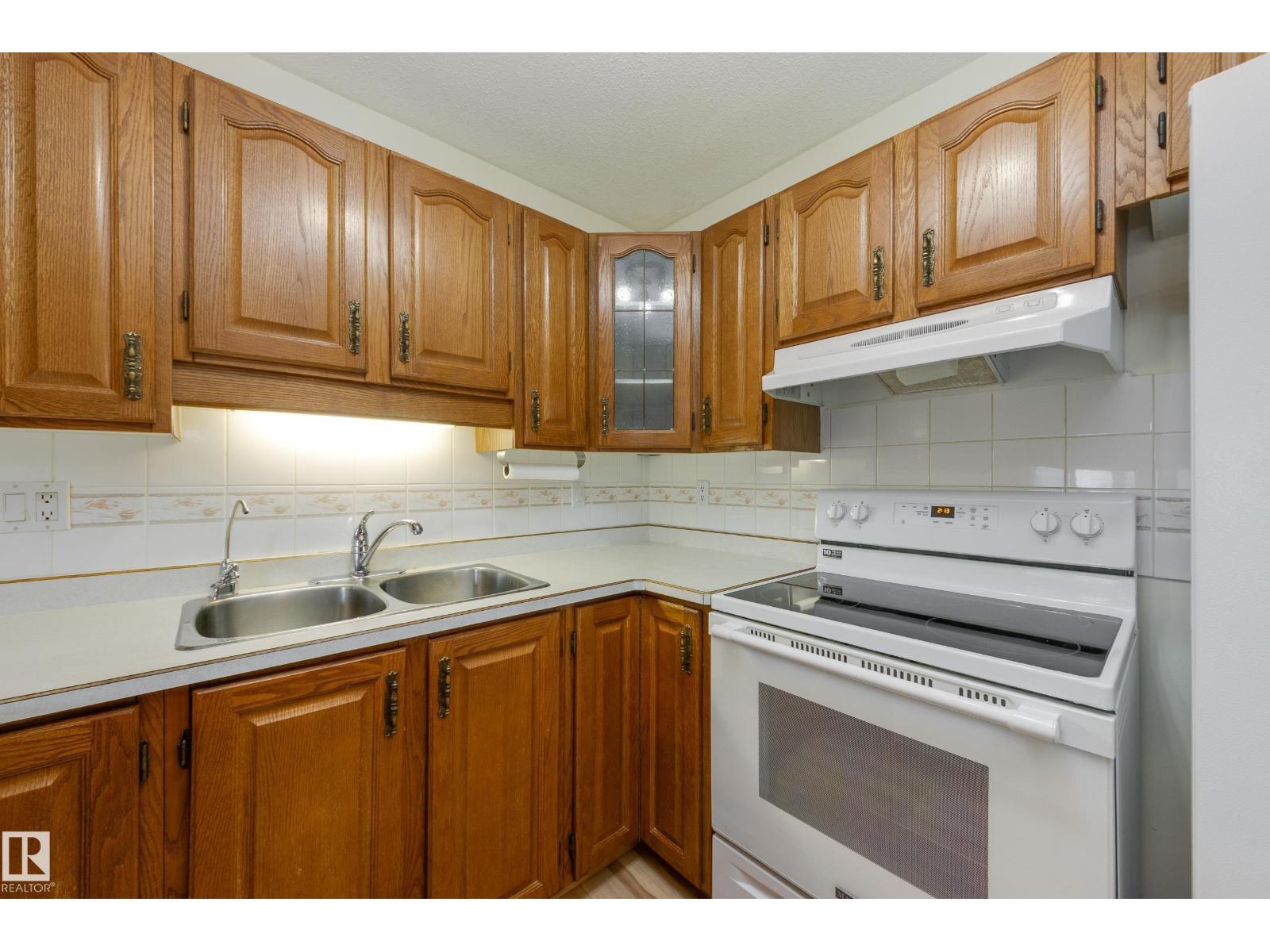17310 Callingwood Rd Nw, Edmonton, Alberta  T5T 5P1 - Photo 13 - E4487696