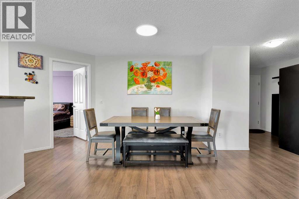 402, 5500 Somervale Court Sw, Calgary, Alberta  T2Y 4L9 - Photo 5 - A2309797