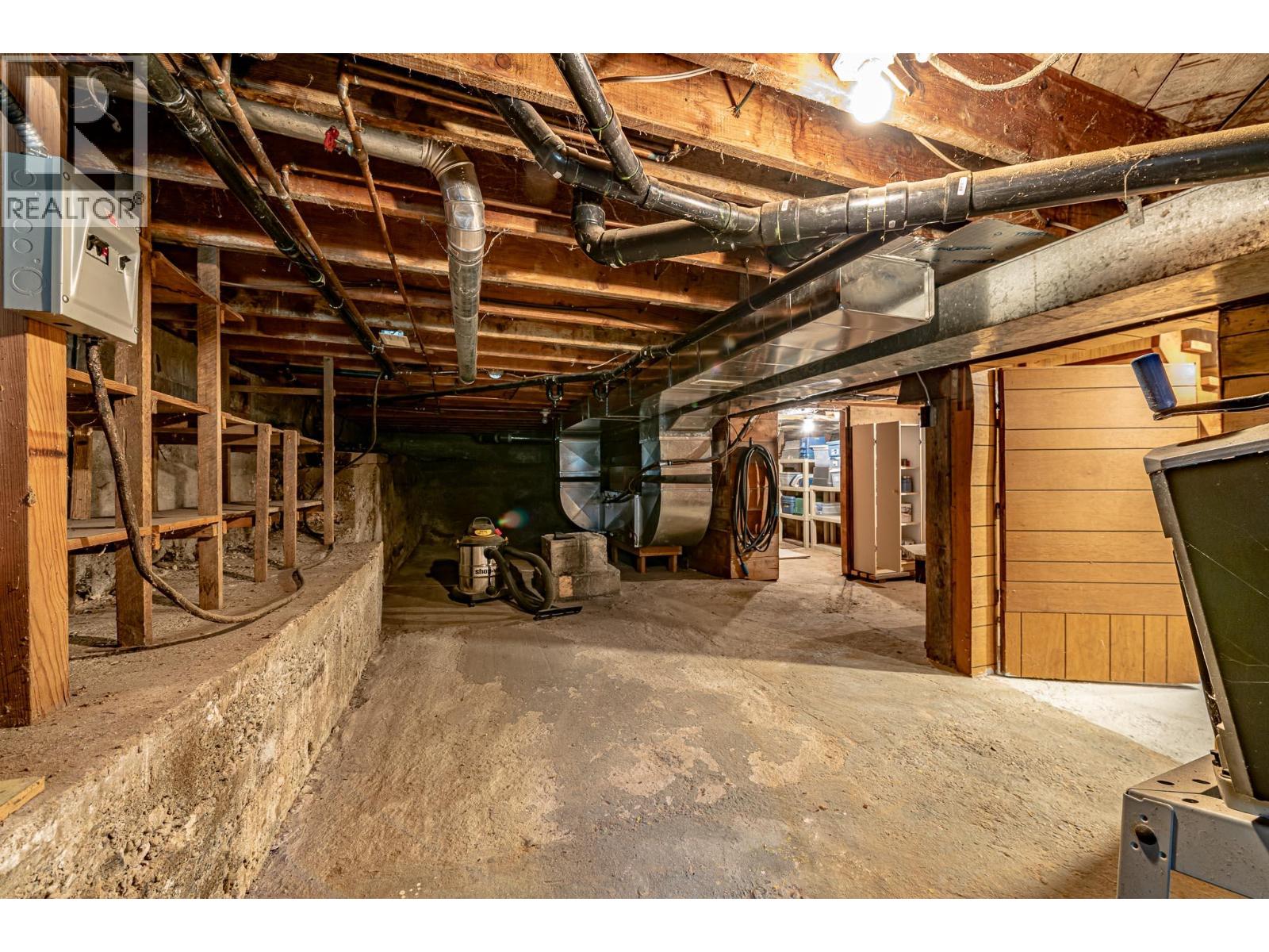 8895 Highway 6 Highway, Salmo, British Columbia  V0G 1Z0 - Photo 35 - 10387103