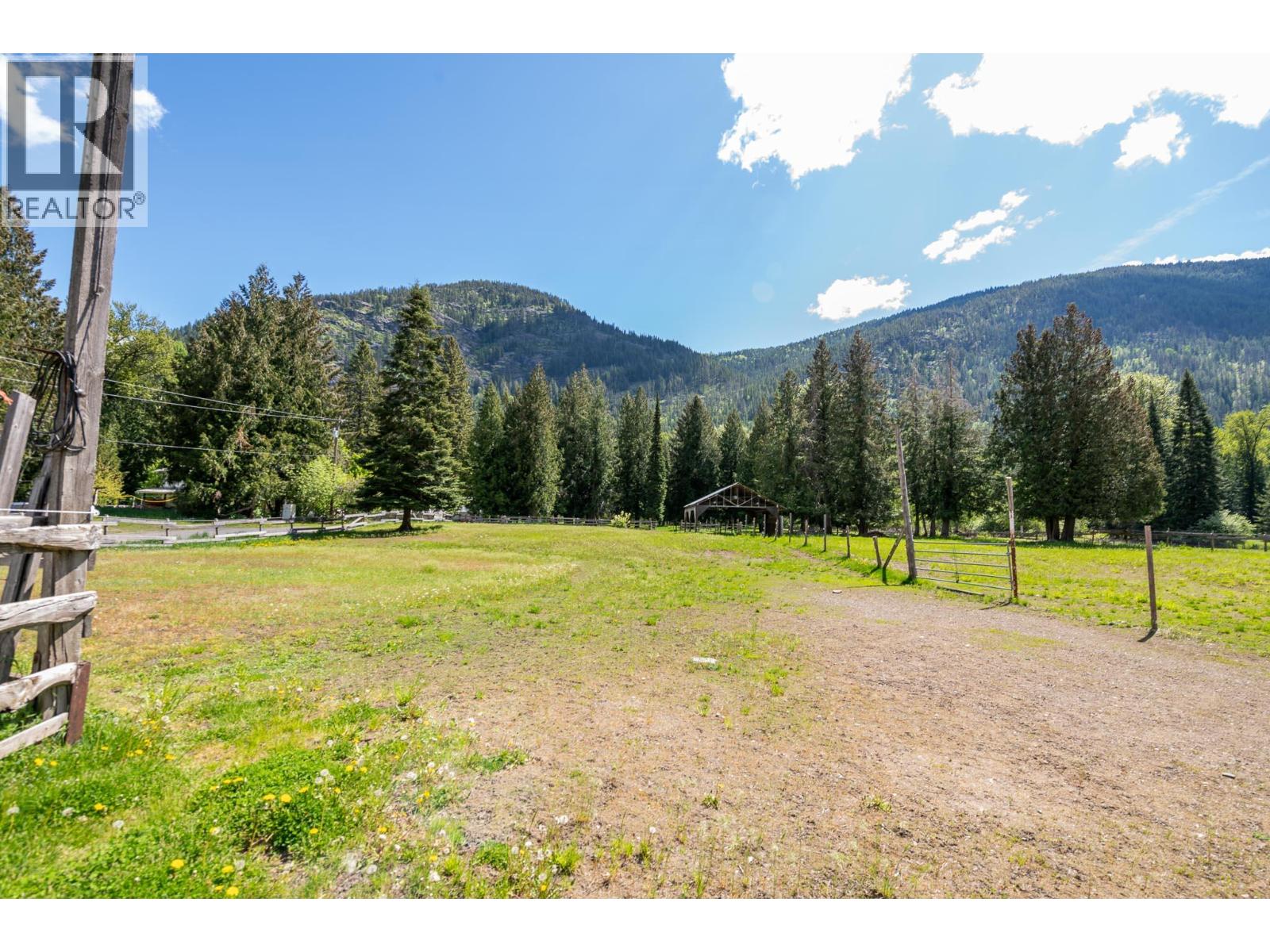8895 Highway 6 Highway, Salmo, British Columbia  V0G 1Z0 - Photo 59 - 10387103