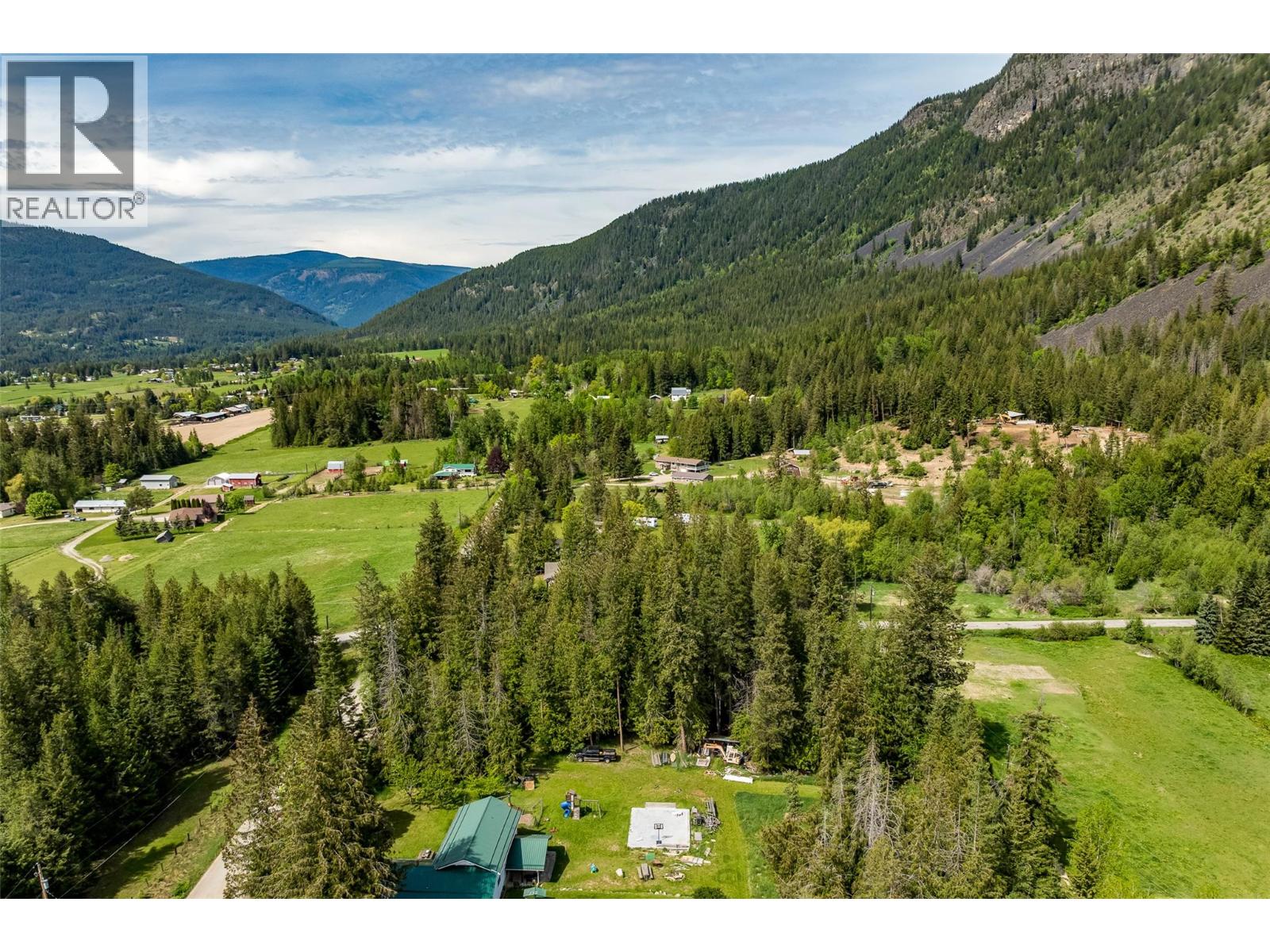 3988 Samuelson Road, Canyon, British Columbia V0B 1C1 - Photo 73 - 10387396